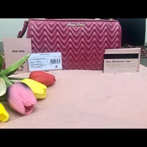 NWT Miu Miu matelasse quilted wristlet clutch